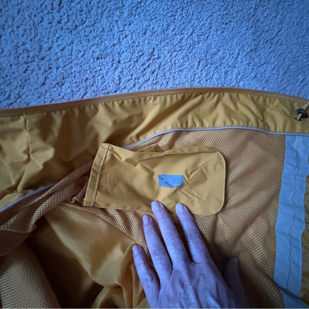 Natural Reflections Mustard Hooded Rain Jacket 1X NWT | Lightweight Utility - Picture 12 of 13